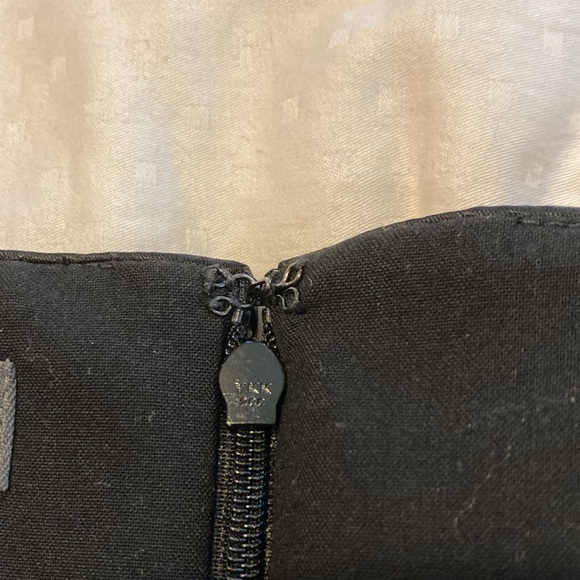 Banana Republic LBD With Piping and Cap Sleeve Black 6 - Picture 8 of 10